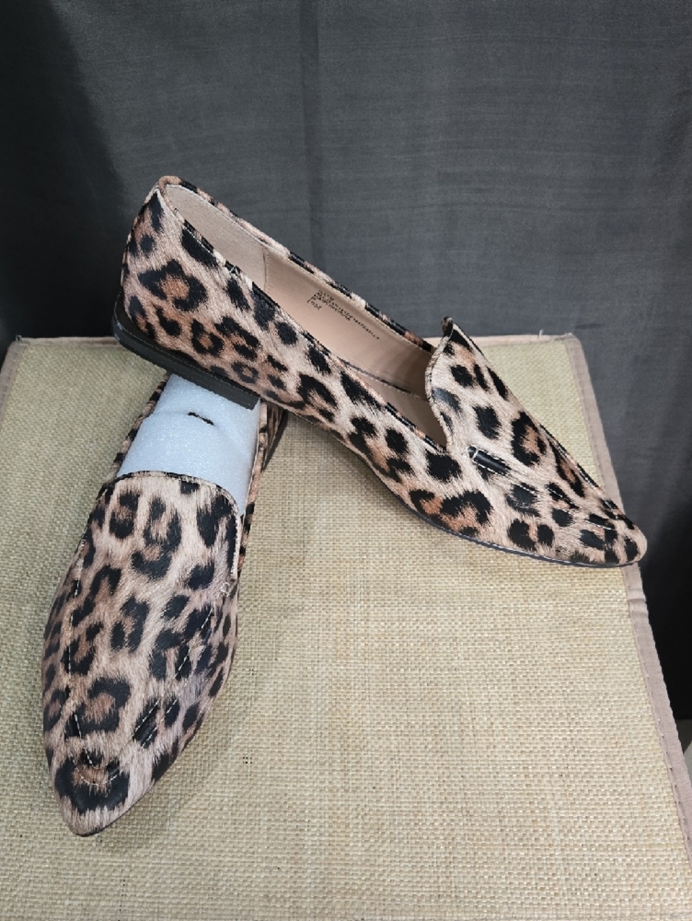 Charles David Leopard Print Pointed Loafers in Tan and Black - Picture 8 of 11